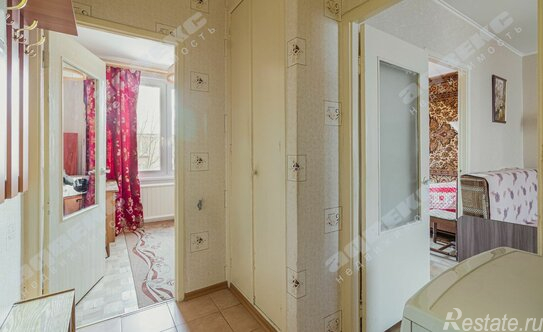 Продажа 3-комн квартиры на вторичном рынке ул Белы Куна,  д. 13,  к. 2