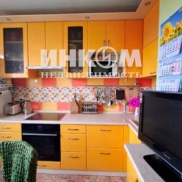 Продажа 2-комн квартиры на вторичном рынке Батайский проезд,  д. 65