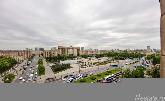 Продажа 4-комн квартиры на вторичном рынке Альпийский пер,  д. 7