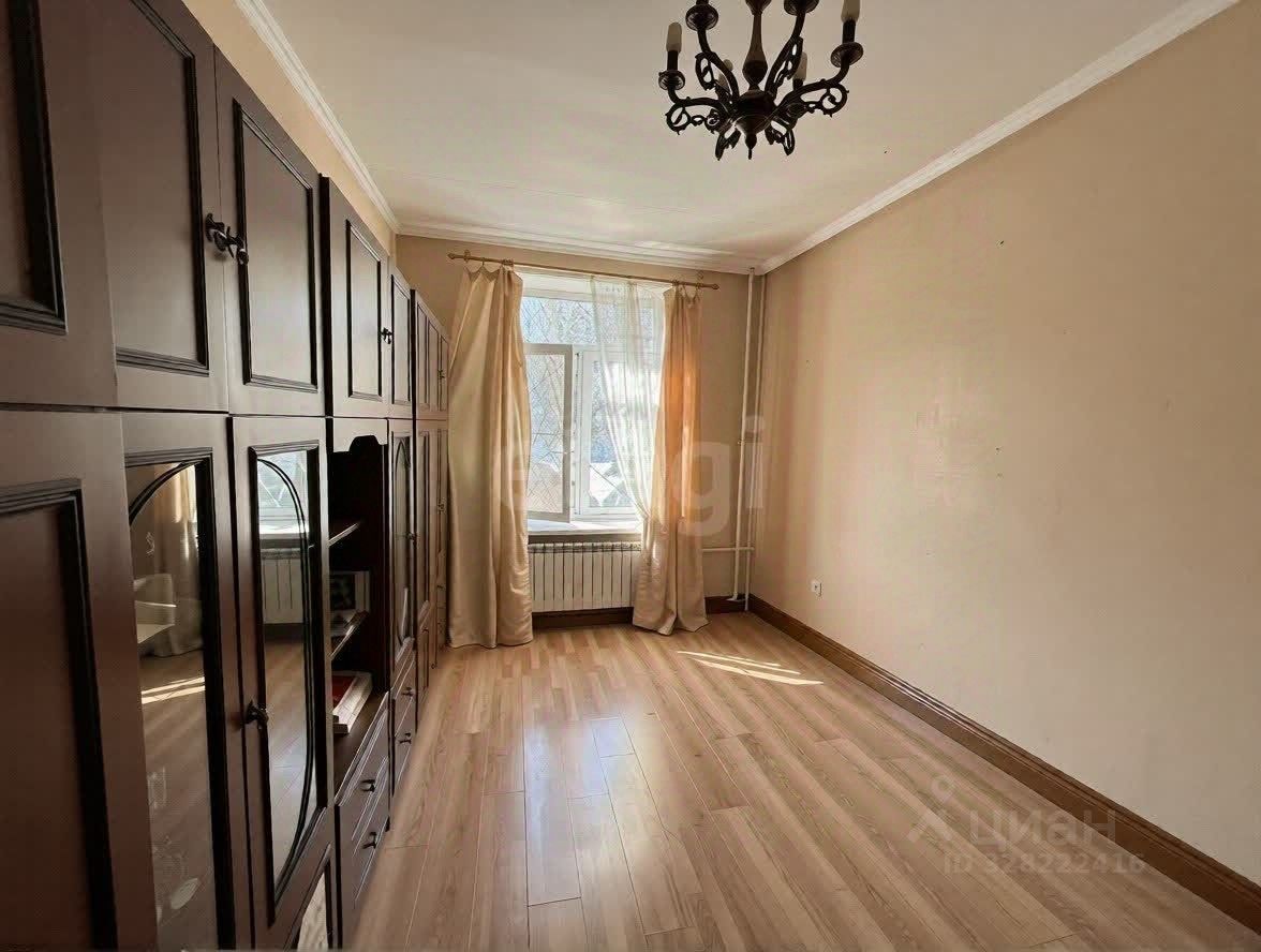 Продажа комнаты улица Клары Цеткин, 7