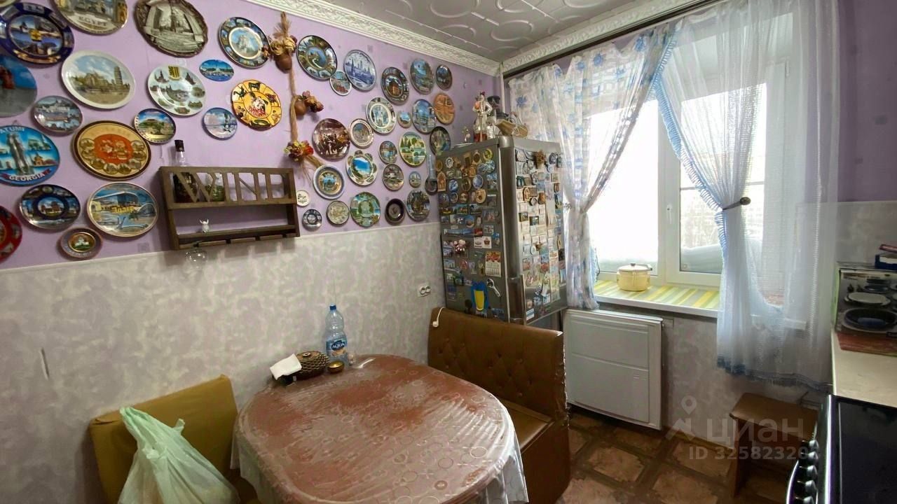 Аренда 3-комн квартиры на вторичном рынке Селятино пгт, улица Теннисная, 48/1