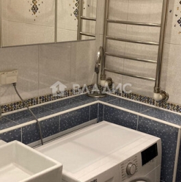 Продажа 2-комн квартиры на вторичном рынке Сторожевая улица,  д. 31