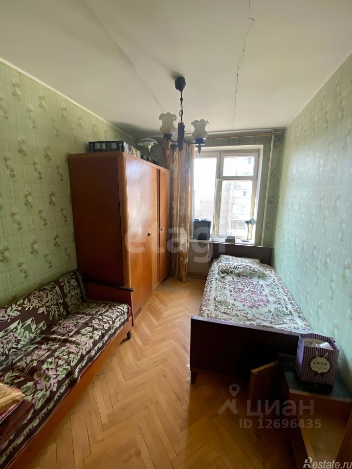 Продажа 2-комн квартиры на вторичном рынке улица Малышева,  д. 30