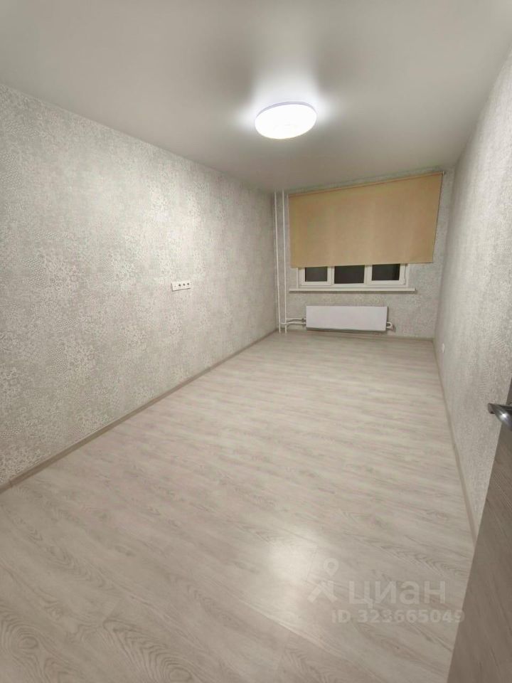 Продажа 3-комн квартиры на вторичном рынке Лопатино пгт, улица Сухановская, 37