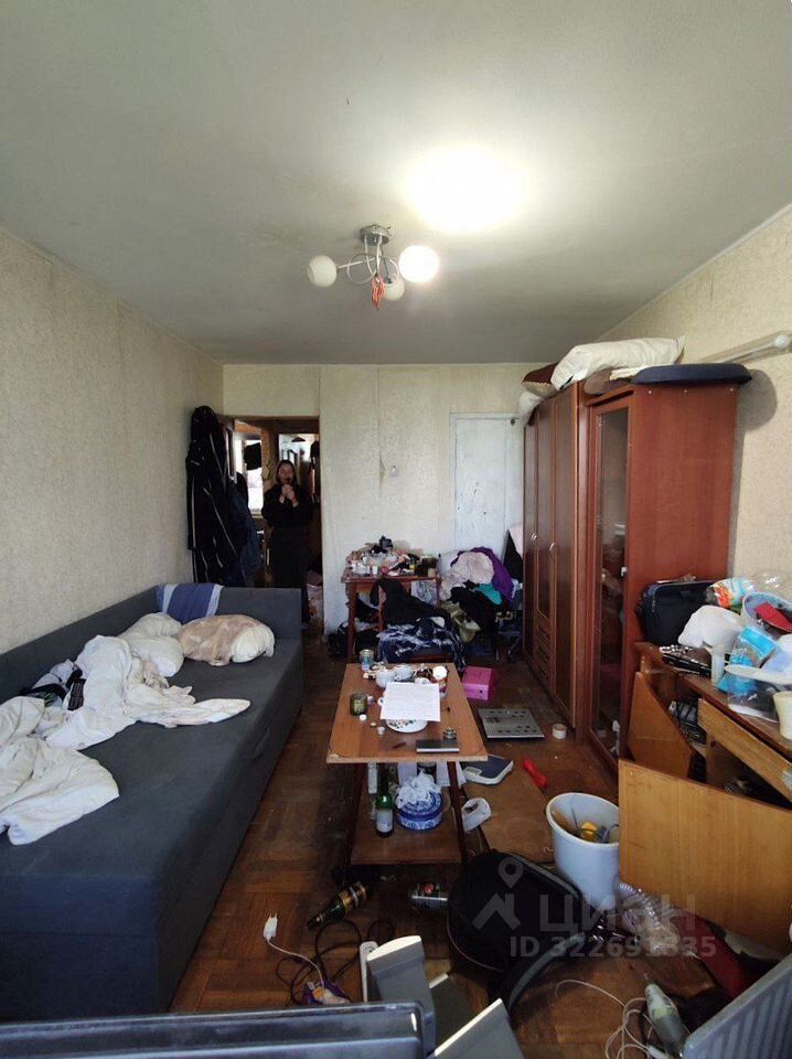 Продажа 2-комн квартиры на вторичном рынке улица Тельмана, 42