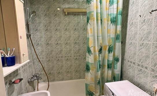 Продажа 3-комн квартиры на вторичном рынке Егерская улица,  д. 1