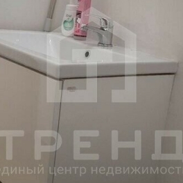 Продажа 1-комн квартиры на вторичном рынке Мурино г, Воронцовский б-р,  д. 5 к5