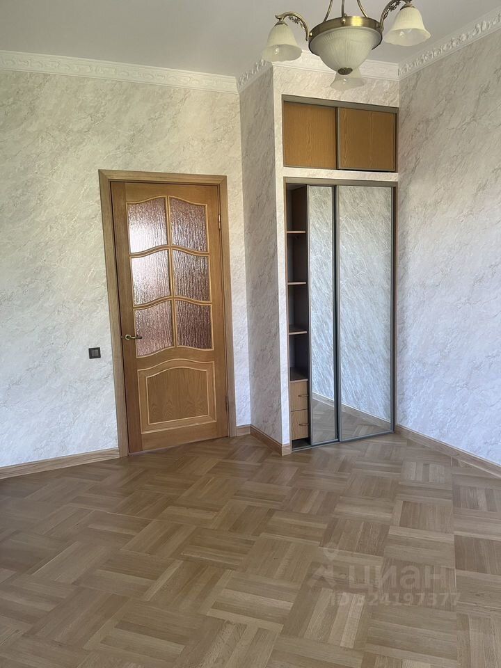 Продажа 3-комн квартиры на вторичном рынке Большая Пушкарская улица, 15