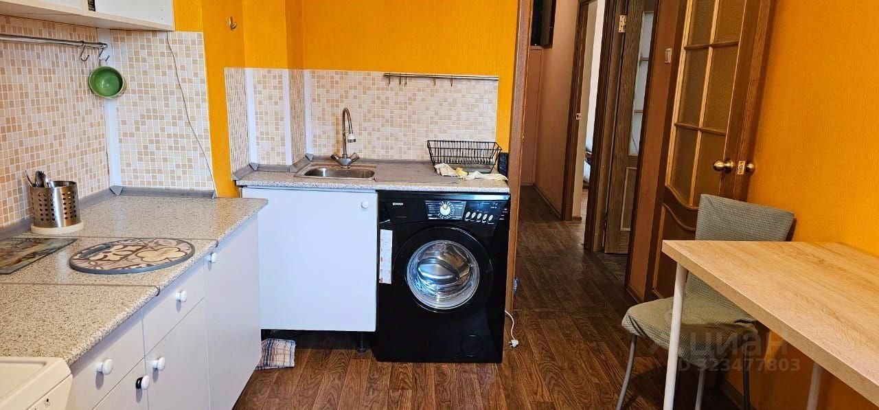 Продажа 2-комн квартиры на вторичном рынке Двинская улица, 10к5