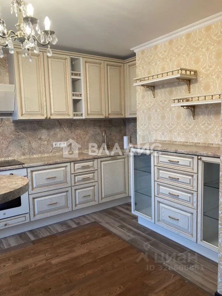 Продажа 1-комн квартиры на вторичном рынке д. Островцы, улица Подмосковная, 34