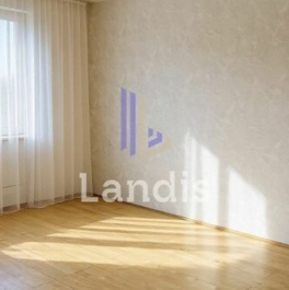 Продажа 2-комн квартиры на вторичном рынке Черноморский бульвар,  д. 4 к3