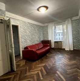 Продажа 1-комн квартиры на вторичном рынке Новоизмайловский проспект,  д. 27