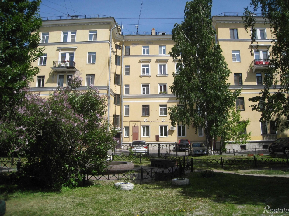 Продажа 3-комн квартиры на вторичном рынке Детская ул ,  д. 30