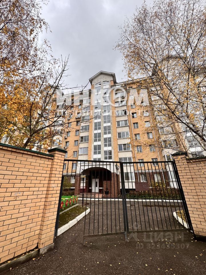 Продажа 3-комн квартиры на вторичном рынке Заречье пгт, улица Университетская, 1