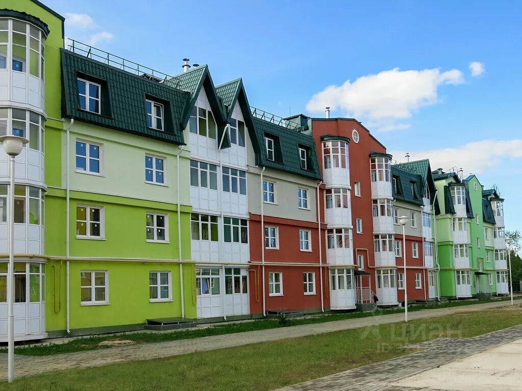 Продажа 1-комн квартиры на вторичном рынке Лесной пгт, улица Советская, 20