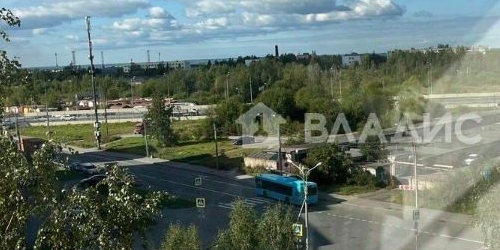 3-комн квартира Красное Село, улица Спирина, 2к1