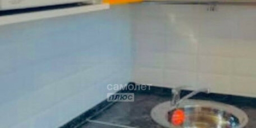 3-комн квартира Окская улица,  д. 40