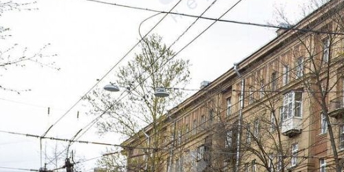 3-комн квартира улица Полярников, 12