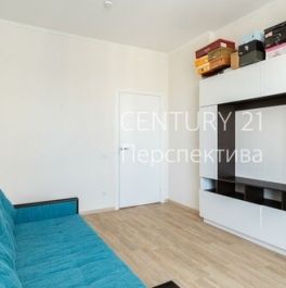 Продажа 3-комн квартиры на вторичном рынке Зенино, улица Камова,  д. 5 к2