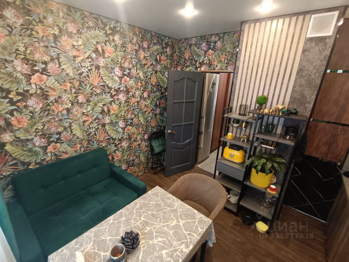 Продажа 3-комн квартиры на вторичном рынке Южнобутовская улица, 86К1