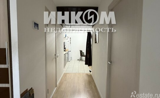 Продажа 2-комн квартиры на вторичном рынке ул Поляны,  д. 5А,  к. 3