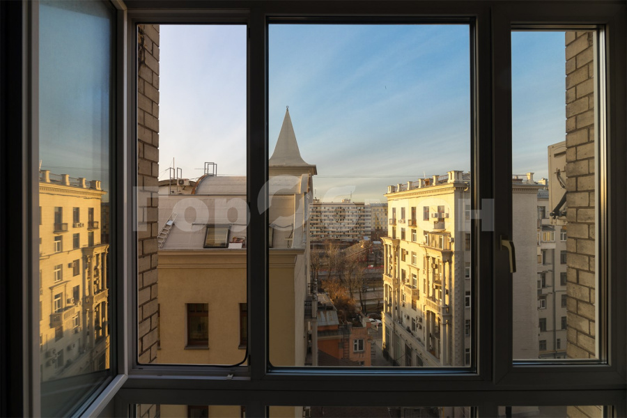 Продажа 2-комн квартиры на вторичном рынке Большой Гнездниковский переулок, 10