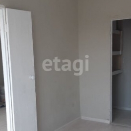 Продажа 3-комн квартиры на вторичном рынке 60-летия Октября пр-кт,  д. 16,  к. 1