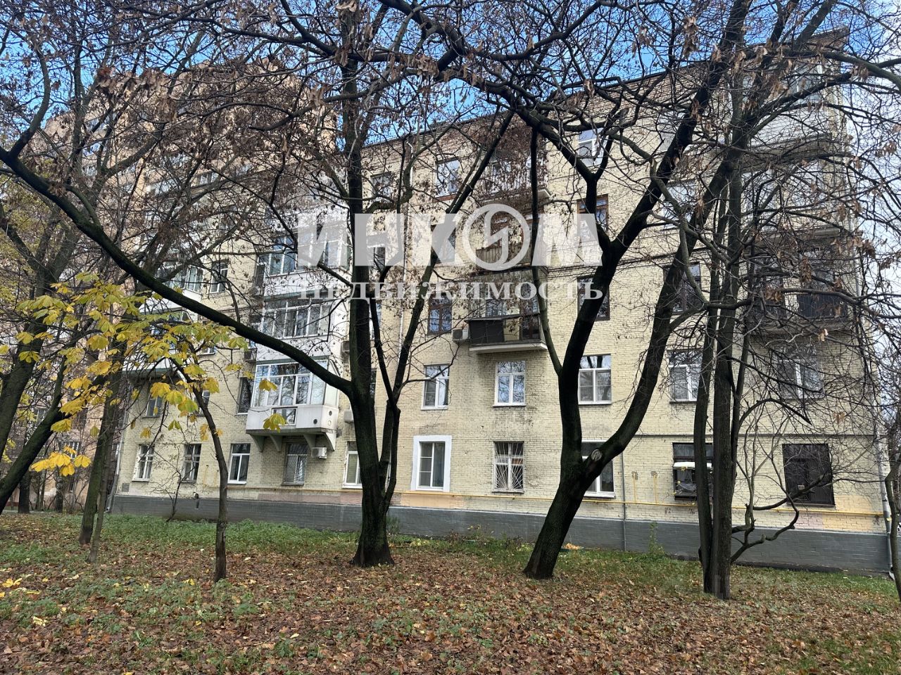 Продажа 4-комн квартиры на вторичном рынке Большая Остроумовская улица, 23/2