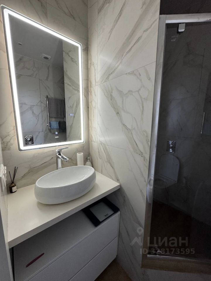 Аренда 1-комн квартиры на вторичном рынке Шелепихинская набережная, 42к3