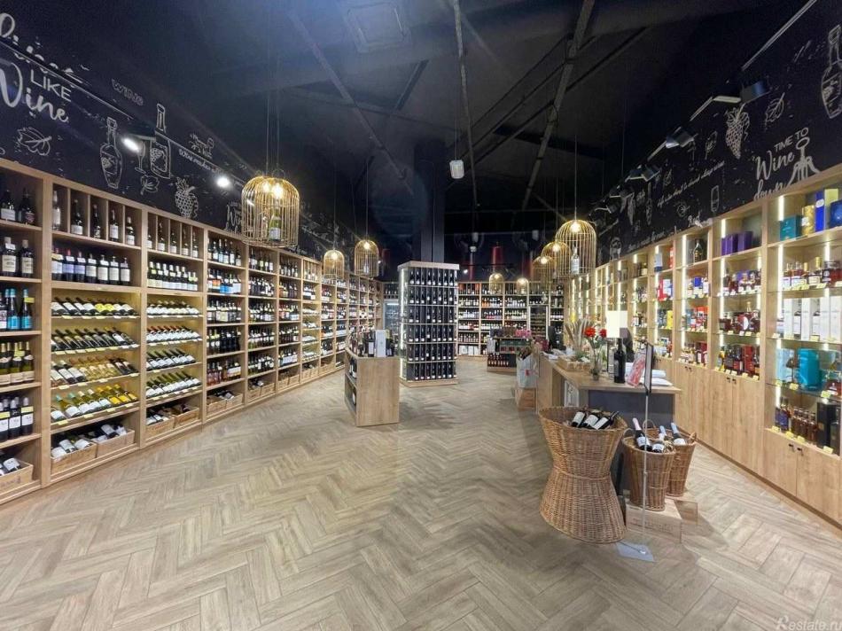 Продажа торгового помещения Савушкина улица,  д. 141