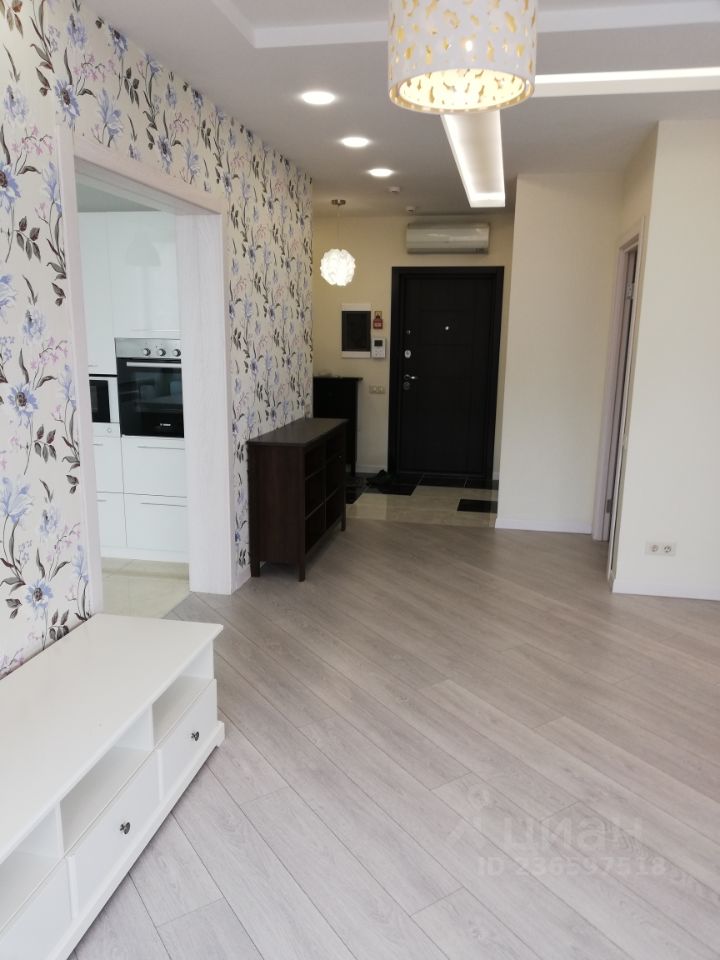 Аренда 3-комн квартиры на вторичном рынке улица Мельникова, 3к5