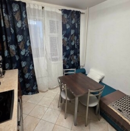 Продажа 1-комн квартиры на вторичном рынке Рублевское ш,  д. 89