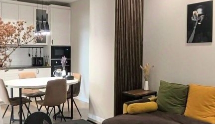 3-комн квартира улица Маршала Тухачевского, 23