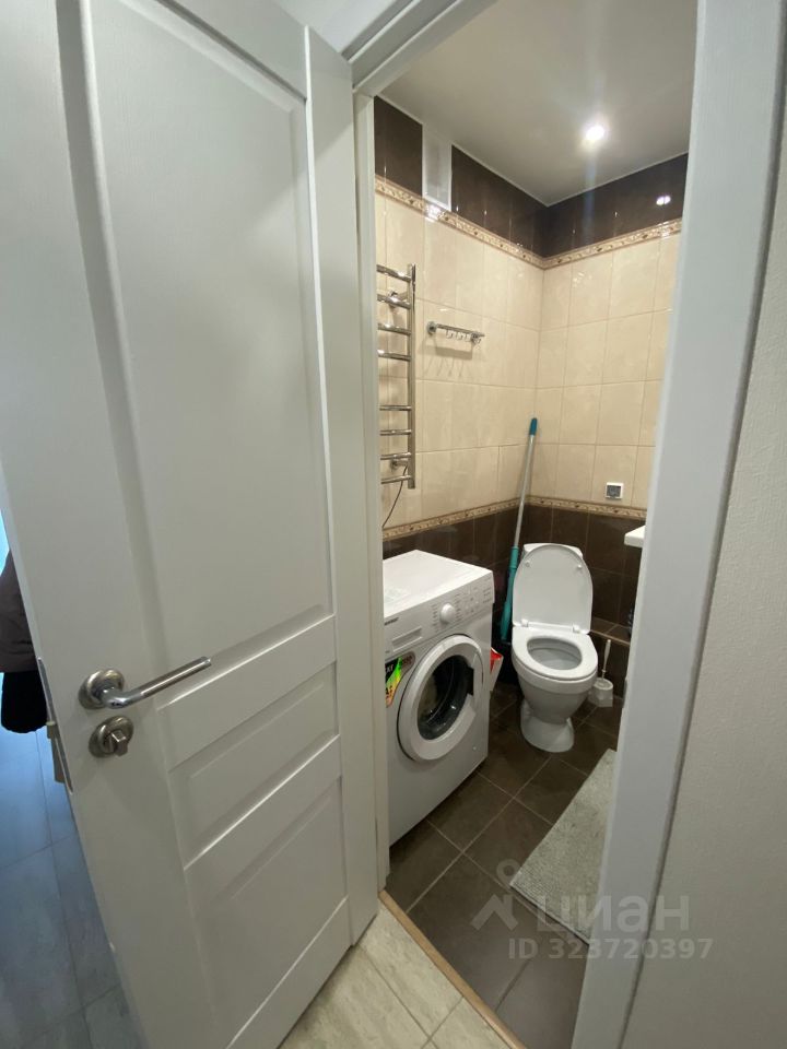 Аренда 1-комн квартиры на вторичном рынке Мурино, проспект Авиаторов Балтики, 25