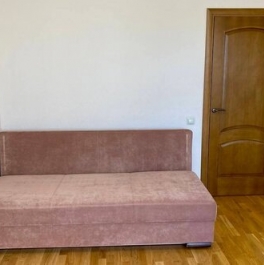 Продажа 2-комн квартиры на вторичном рынке улица Солдата Корзуна,  д. 26