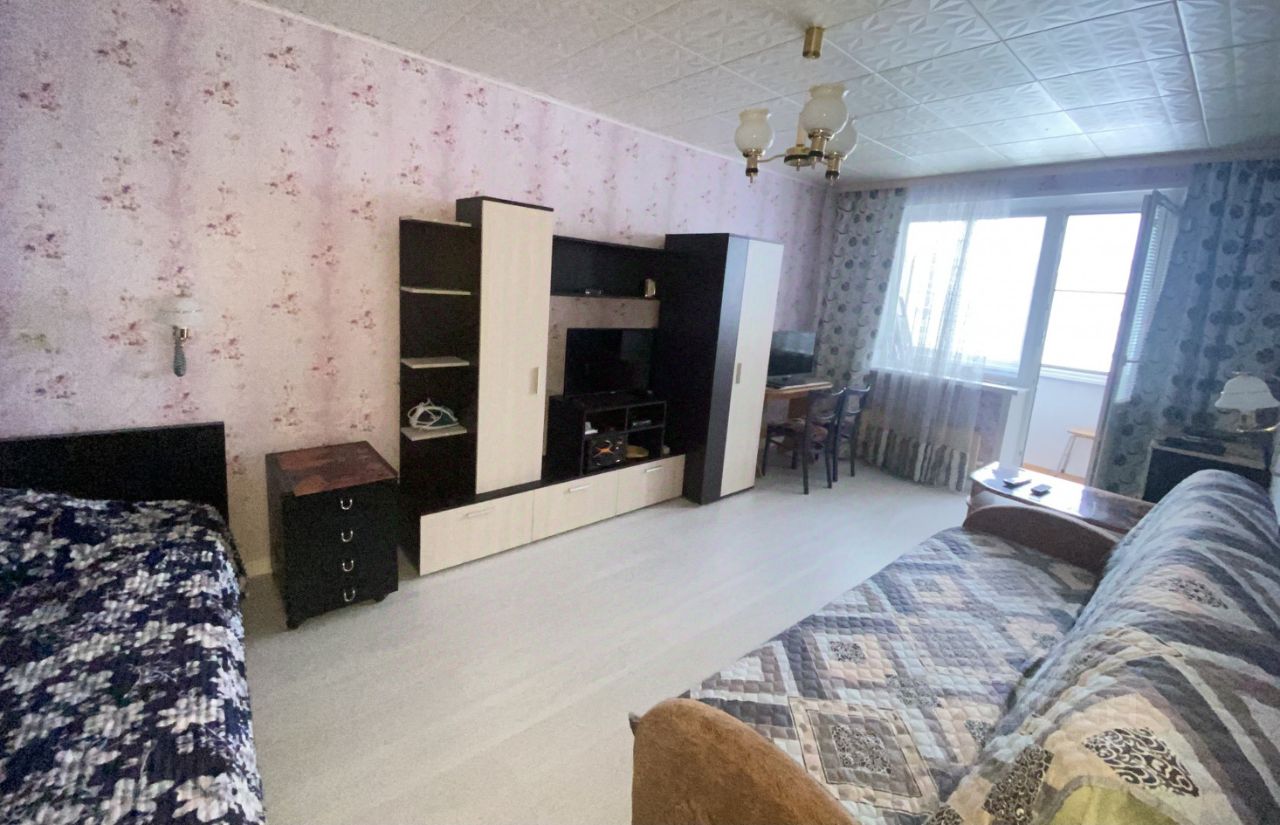 Продажа 1-комн квартиры на вторичном рынке Пересвет, улица Королева, 12