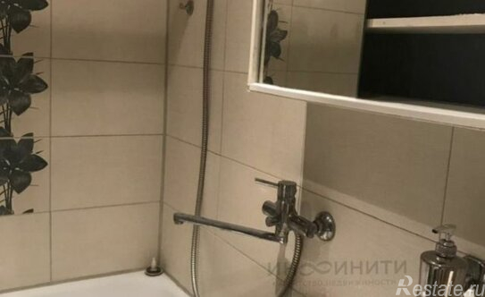 Продажа 1-комн квартиры на вторичном рынке Сходня, Первомайская улица,  д. 30