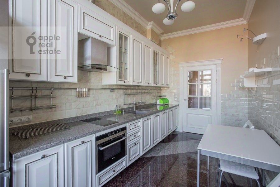 Аренда 2-комн квартиры на вторичном рынке Садовая-Триумфальная улица, 4/10