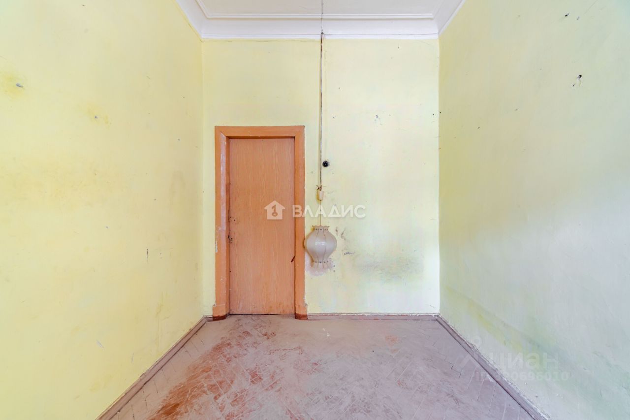 Продажа 3-комн квартиры на вторичном рынке Коломенская улица, 4Ж