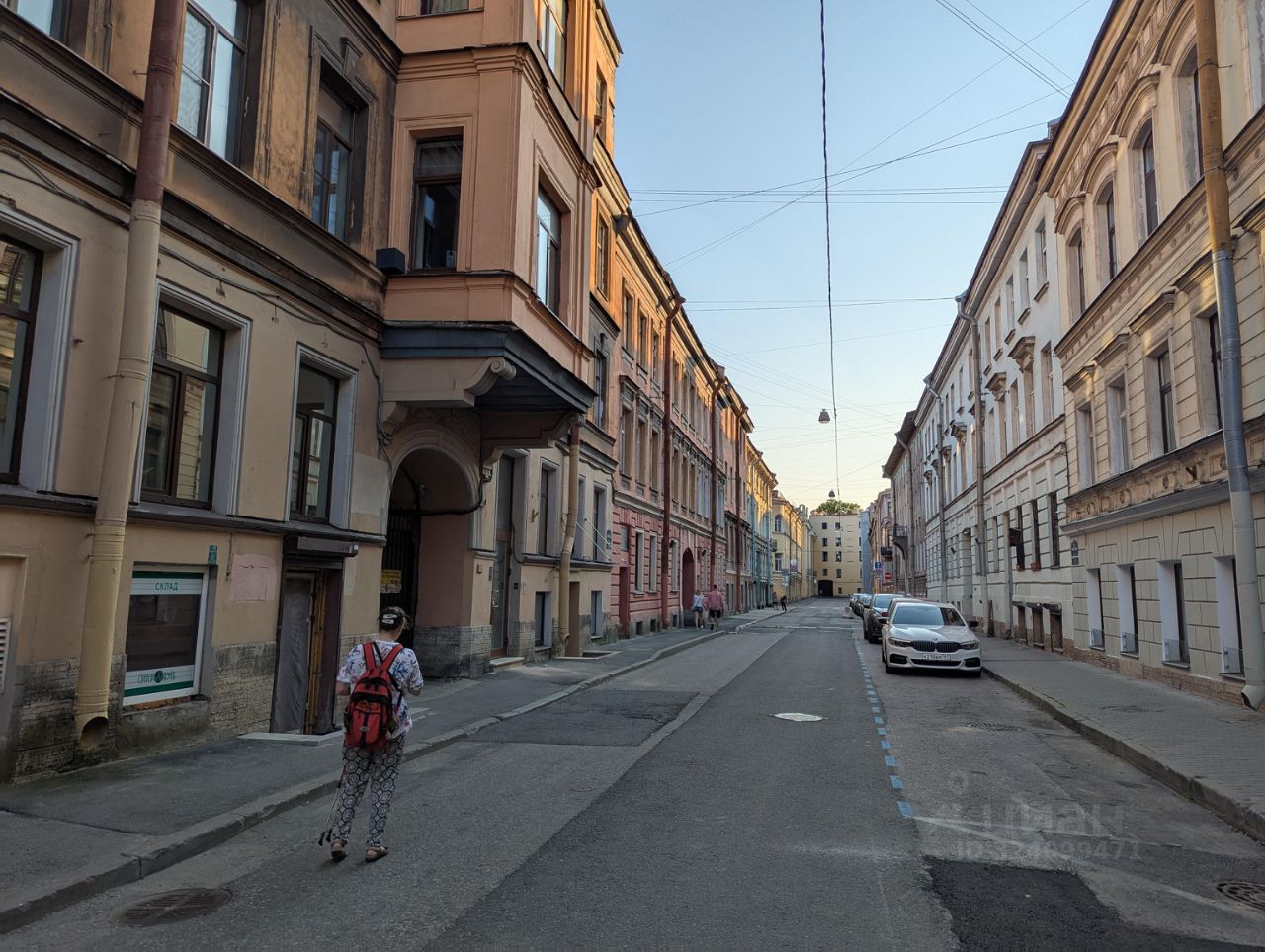 Продажа 3-комн квартиры на вторичном рынке переулок Пирогова, 10