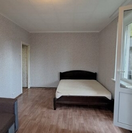 Продажа 1-комн квартиры на вторичном рынке ул Исаковского,  д. 28,  к. 1