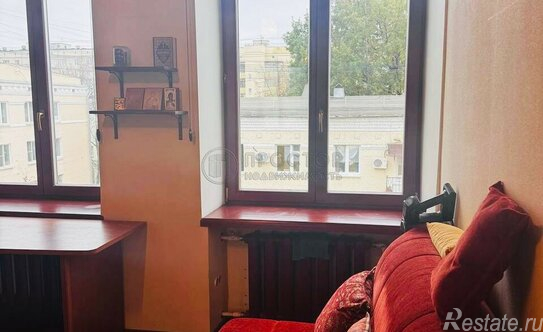 Продажа 4-комн квартиры на вторичном рынке Городская улица,  д. 5