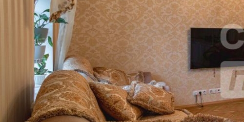 4-комн квартира улица Коминтерна, 13/4