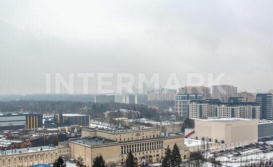 Продажа 4-комн квартиры на вторичном рынке Мосфильмовская улица,  д. 8