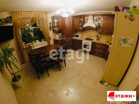 Продажа 4-комн квартиры на вторичном рынке Клин, ул. Победы,  д. 26 к4