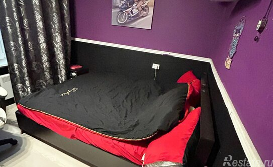 Продажа 2-комн квартиры на вторичном рынке улица Молостовых,  д. 14 к4