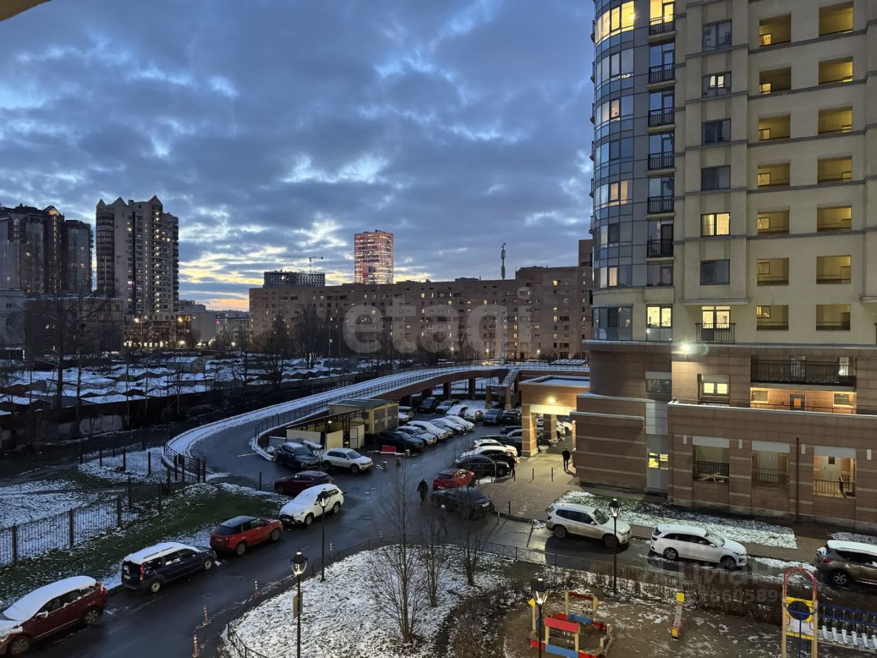 Продажа 1-комн квартиры на вторичном рынке Московский проспект, 183-185Ак3