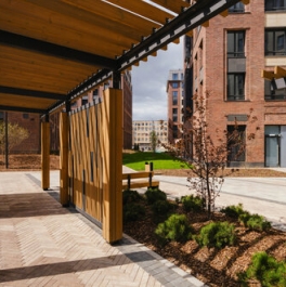 Продажа 1-комн квартиры на вторичном рынке улица Стахановцев,  д. 1 с1