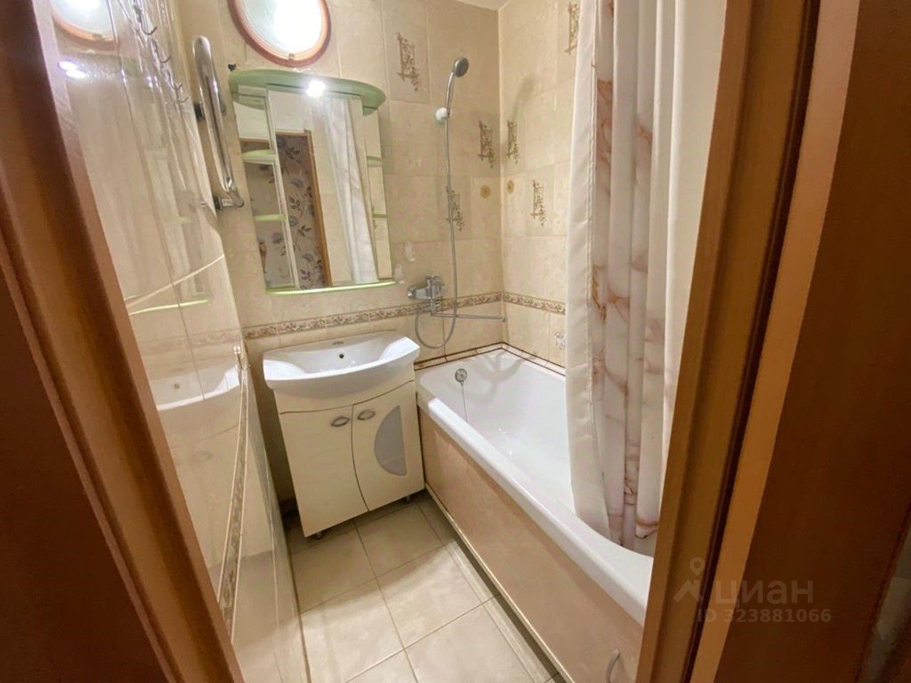 Продажа 3-комн квартиры на вторичном рынке улица Лавочкина, 16К1