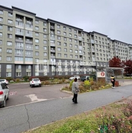 Продажа 2-комн квартиры на вторичном рынке Шушары п, Ростовская ул,  д. 26 к1